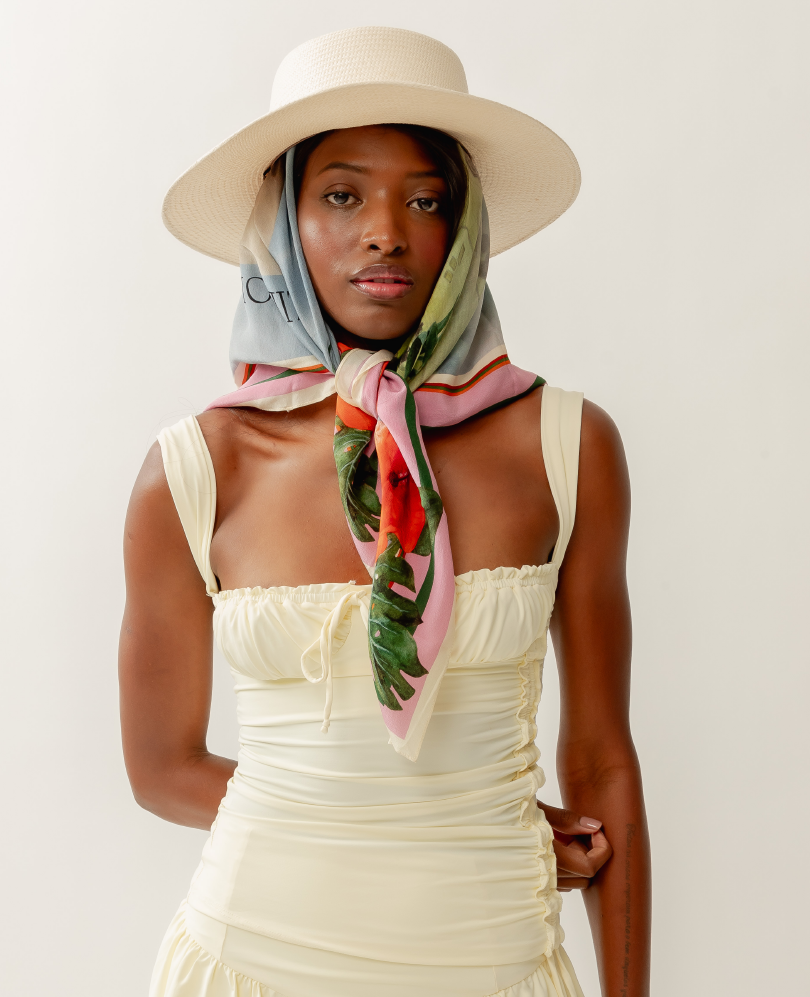 Top Elizabeth Vanilla