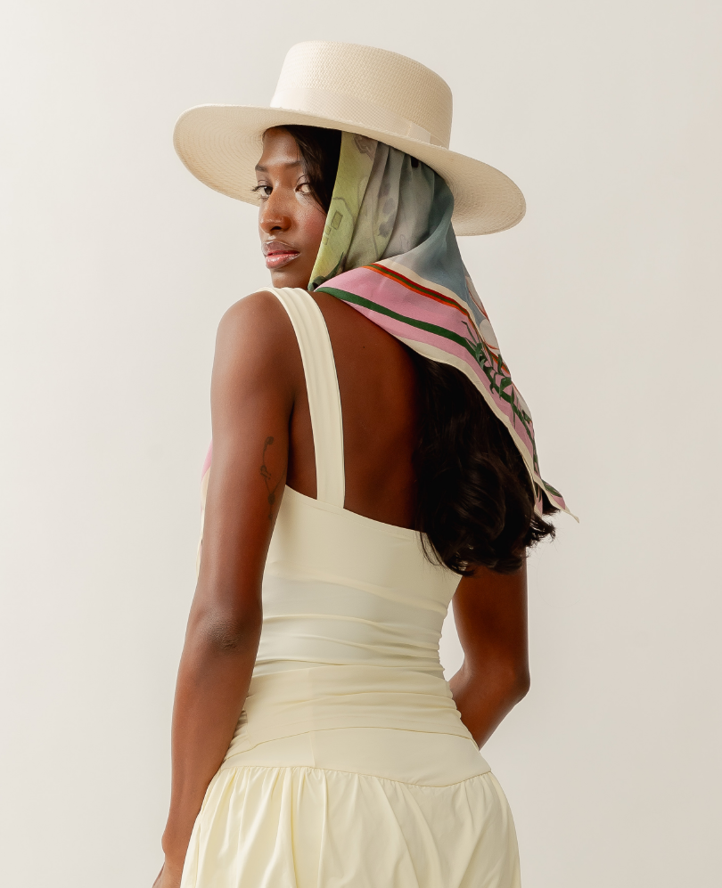 Top Elizabeth Vanilla